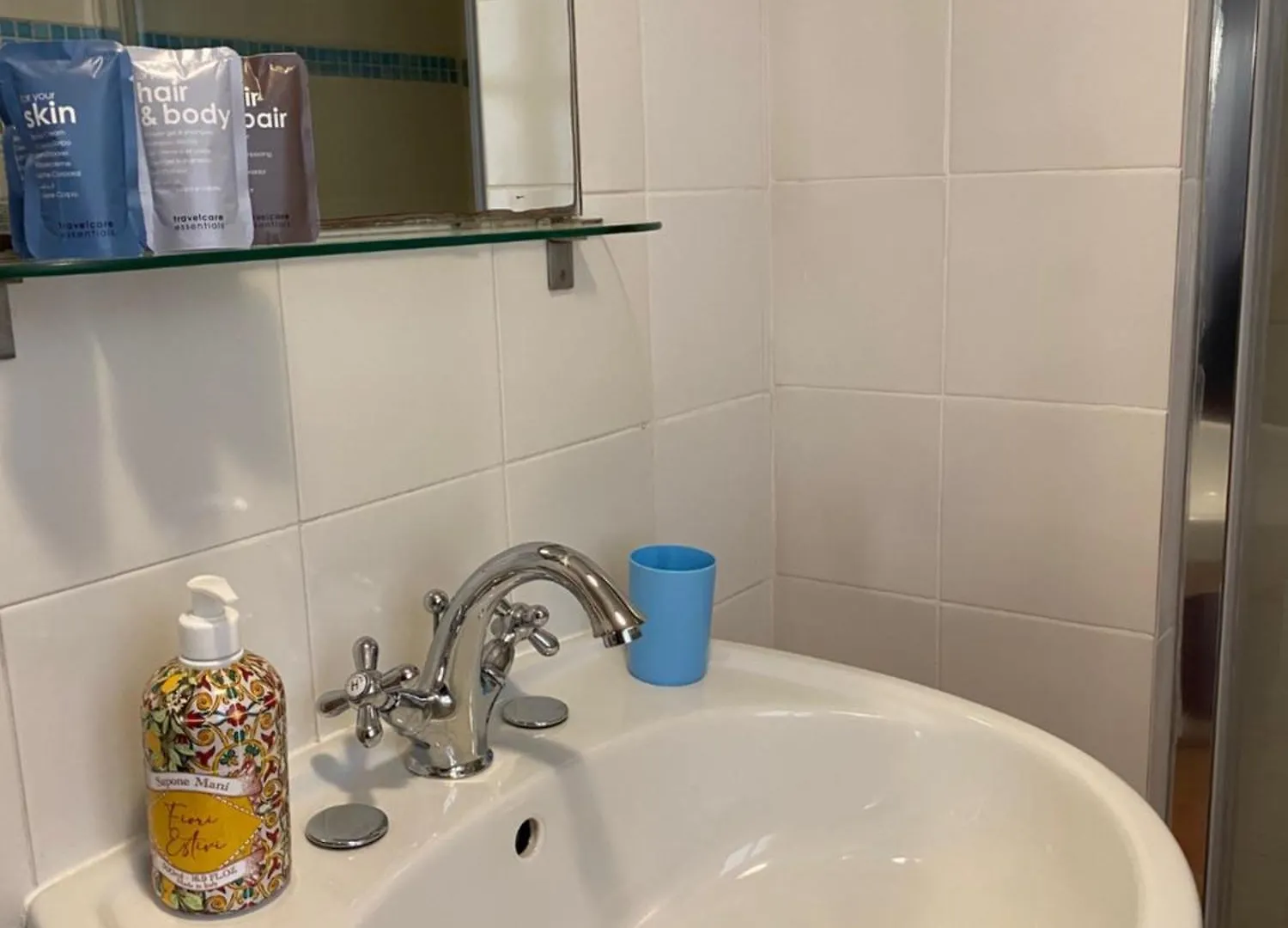 Apartment Da I' Gini Guesthouse Florence Italy